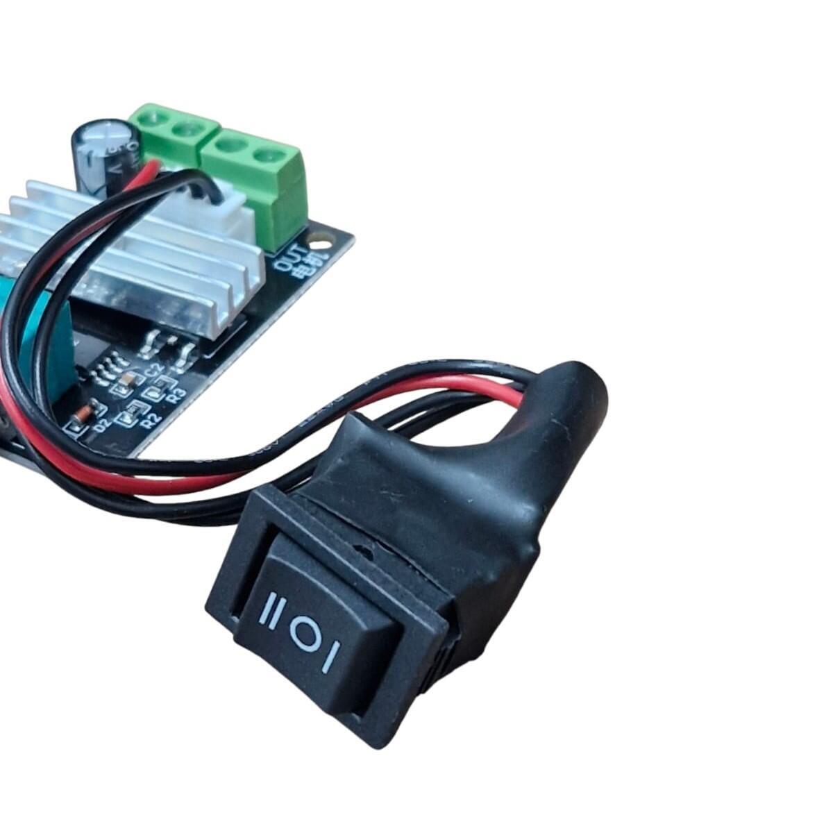 Modulo Controlador Pwm 28vdc 3a 80w Botão Reversivel - Imagem 3