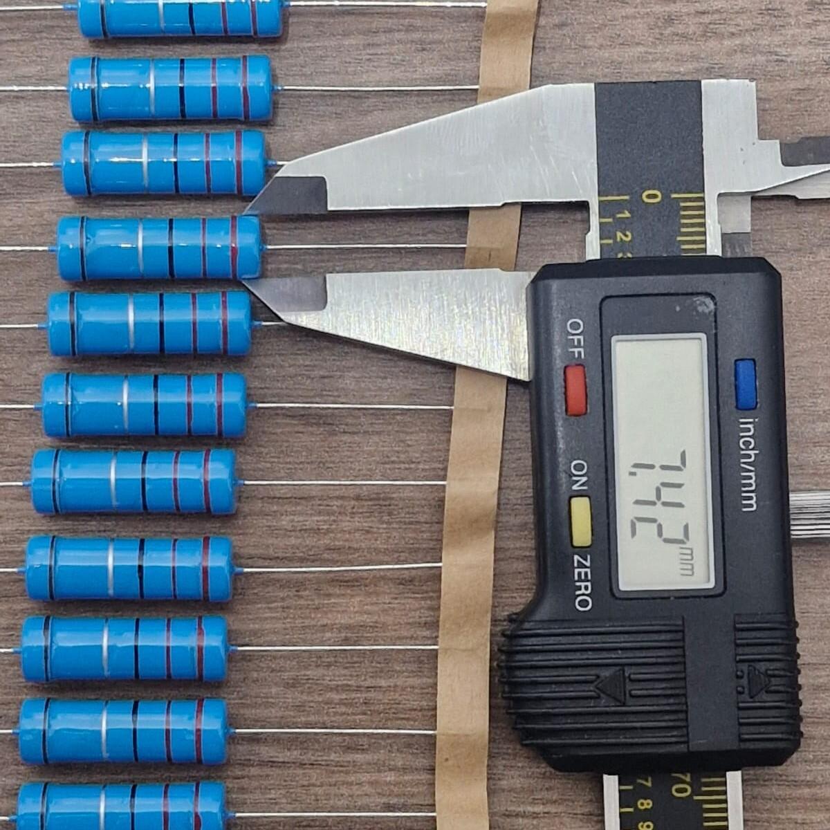 Kit com 100x Resistor Filme Metal 2R2 5W 1% Fitado - Imagem 3