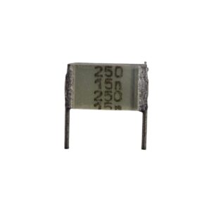Kit com 100x Capacitor Poliéster 15nF 250V 5% Radial