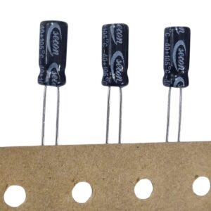 Kit com 10x Capacitor Eletrolítico Radial 47uF 25V 105C 5x11mm
